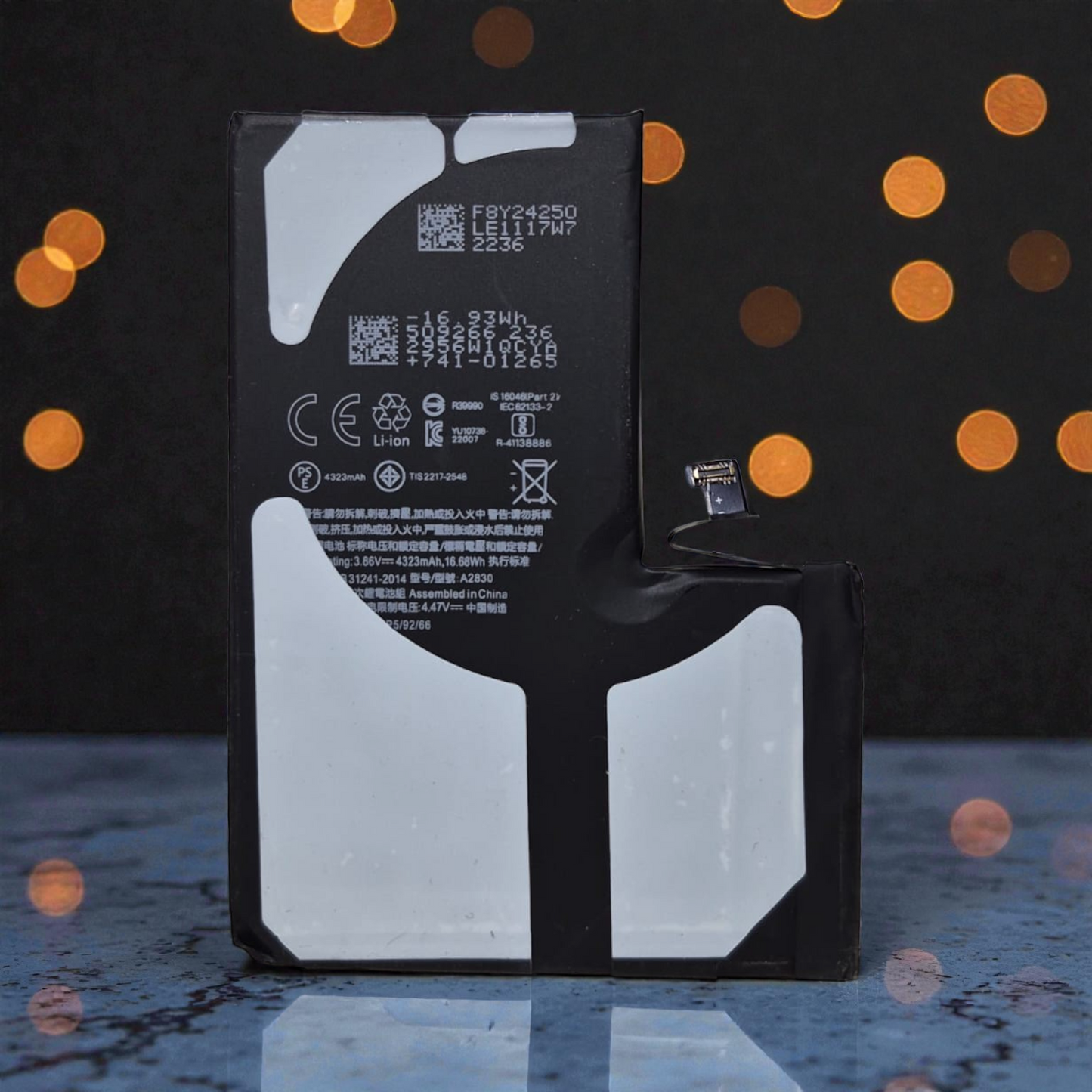 Ideal Zone High-Capacity Battery for iPhone 14 Pro Max - 4323mAh